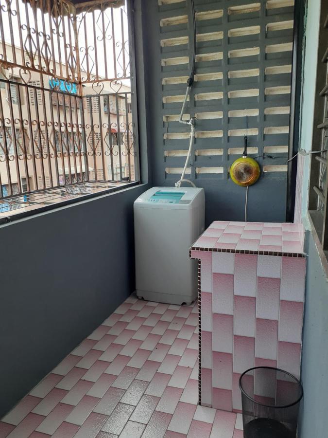 Homestay Idaman Tun Hussein - Harga Untuk 1 Rumah ,1 Bilik ,1 Bilik Air 4 Single Bed - Not Sharing Перай Екстериор снимка